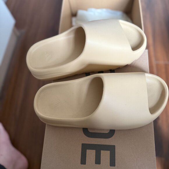 adidas Yeezy Slide Desert Sand